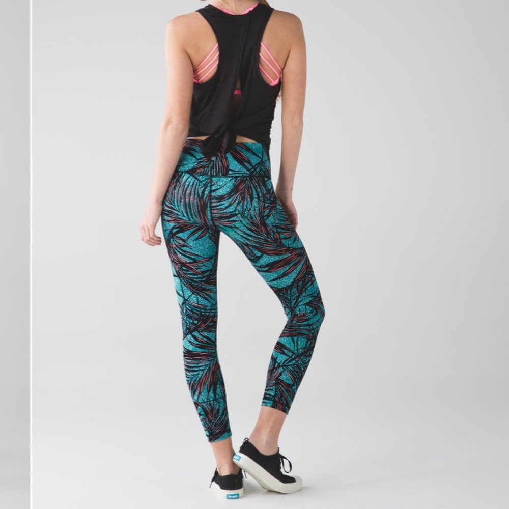 Lululemon High Times Leggings, Tropical Palm Lace Tofino Teal Multi, Size 8 - Picture 3 of 11